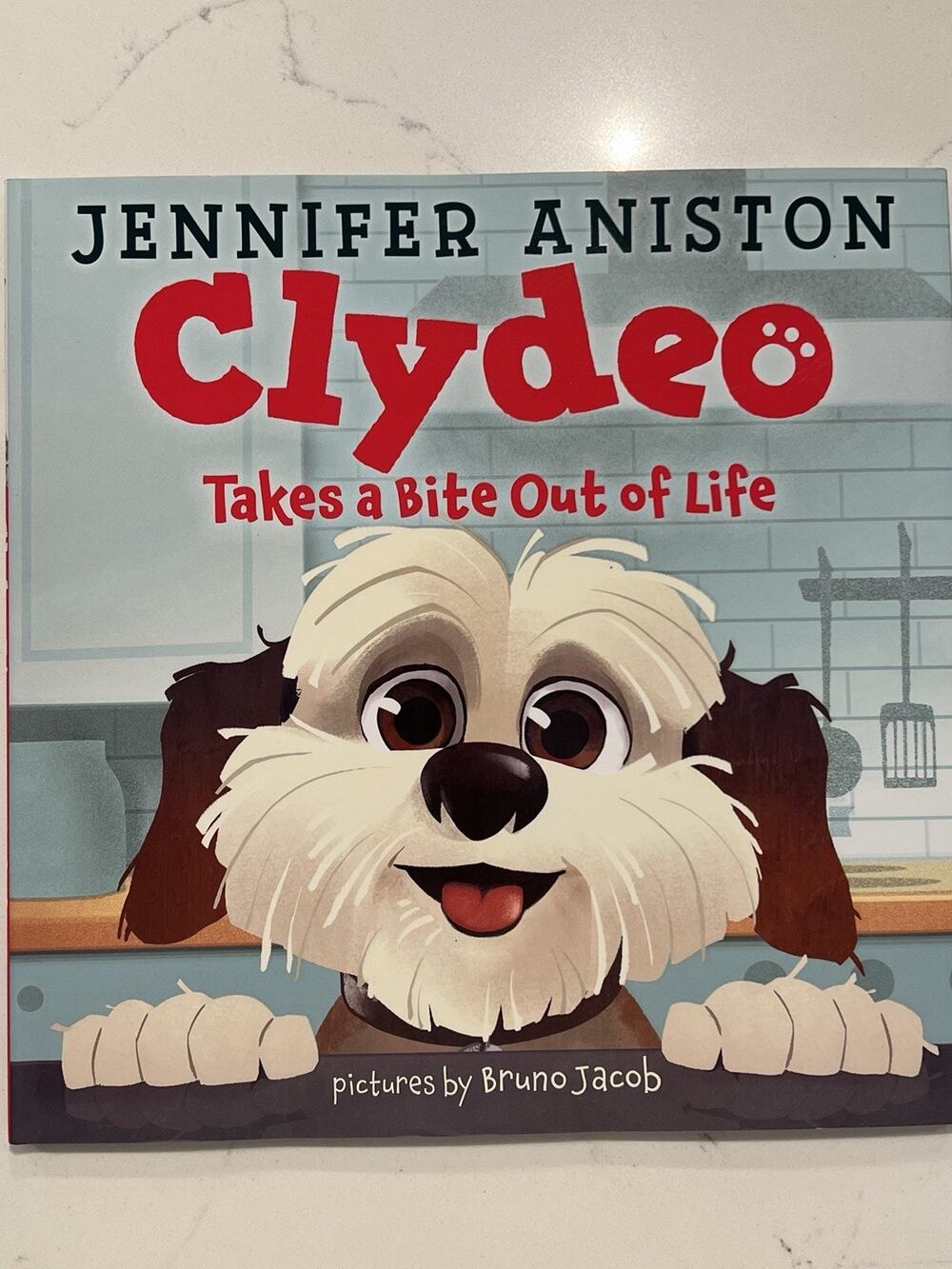 Jennifer Aniston SIGNED BOOK Clydeo Takes a Bite Out of Life Autographed #2
